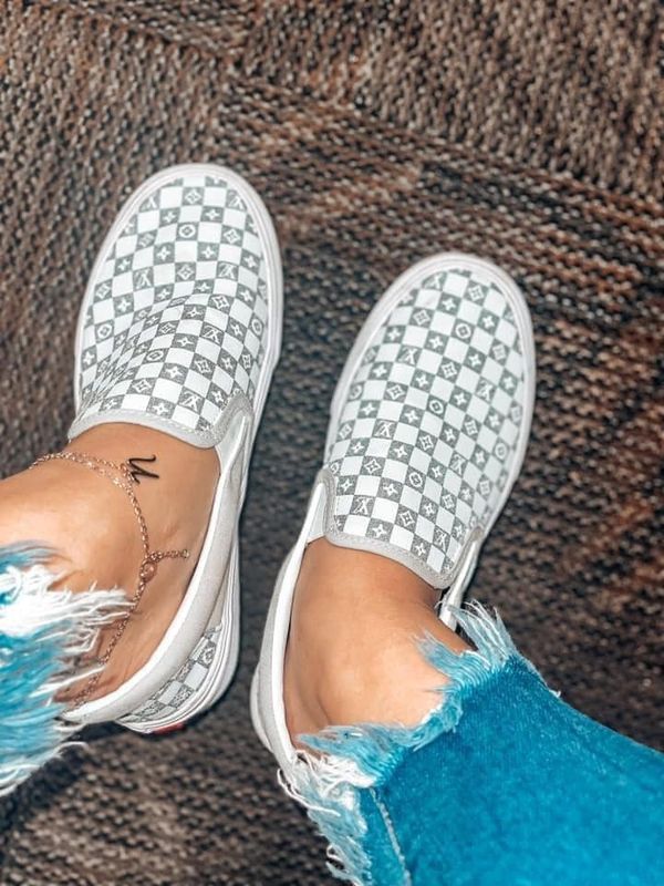 VANS grey checkered