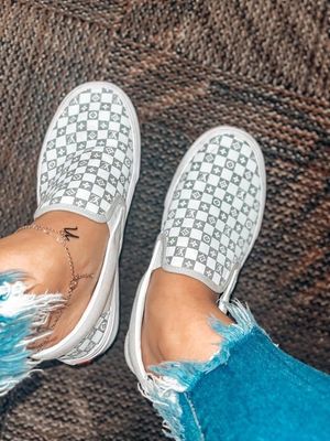 VANS grey checkered