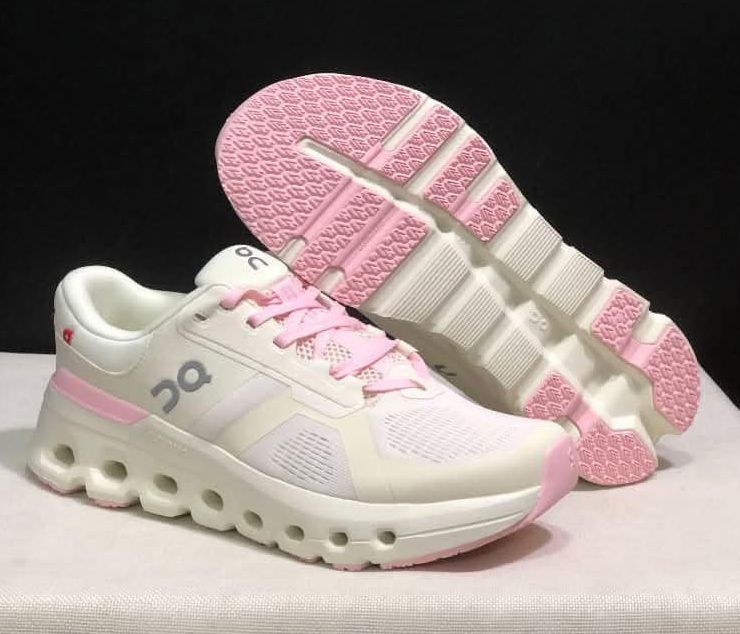 ONCLOUD runner cotton candy