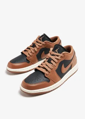 NIKE coffee noir