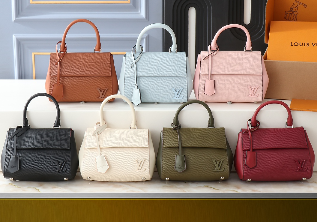 LV cluny mini