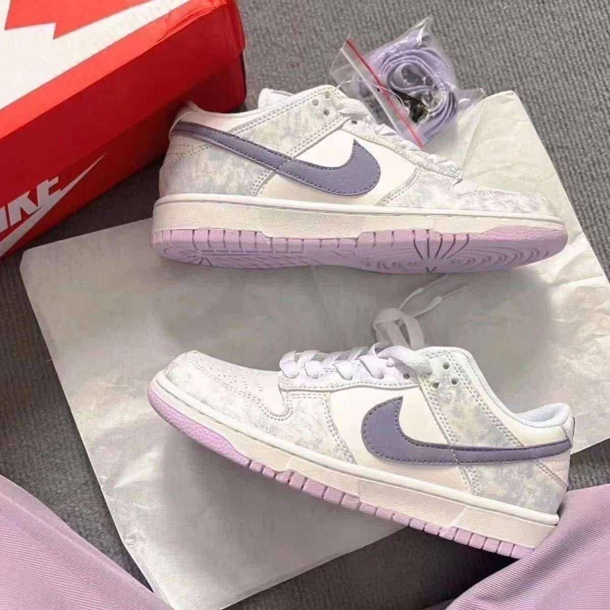 NIKE purple pulse