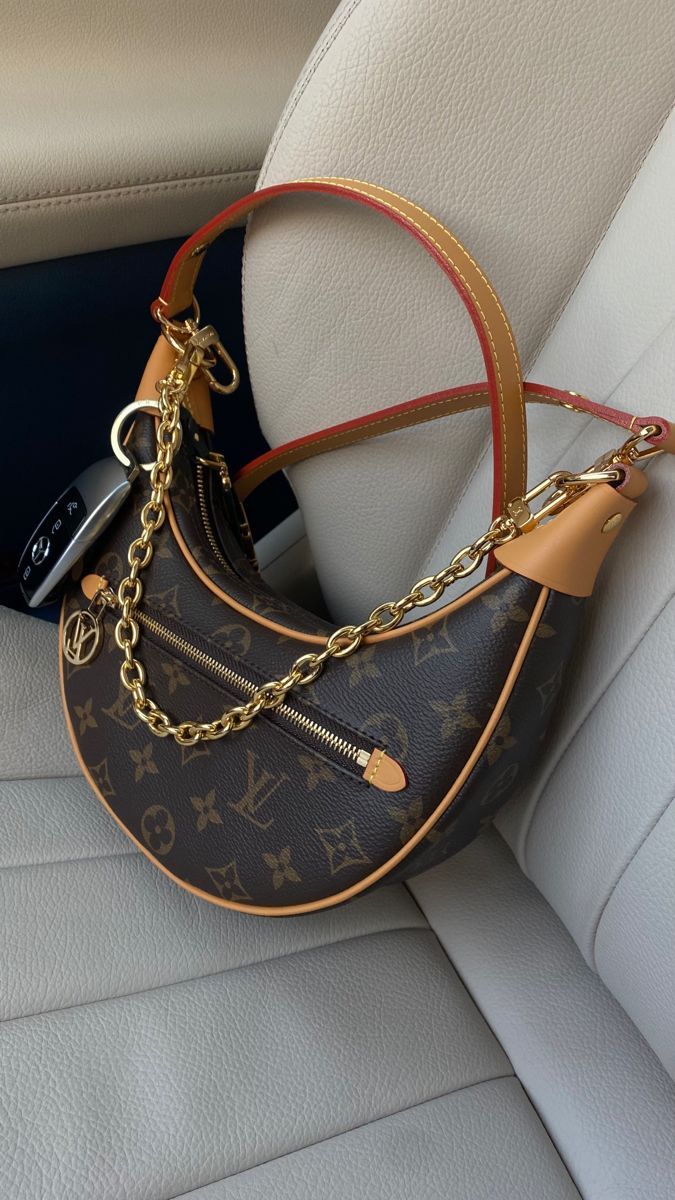 LV loop bag