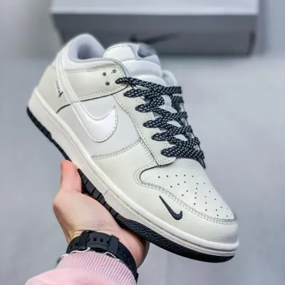 NIKE black panda volt