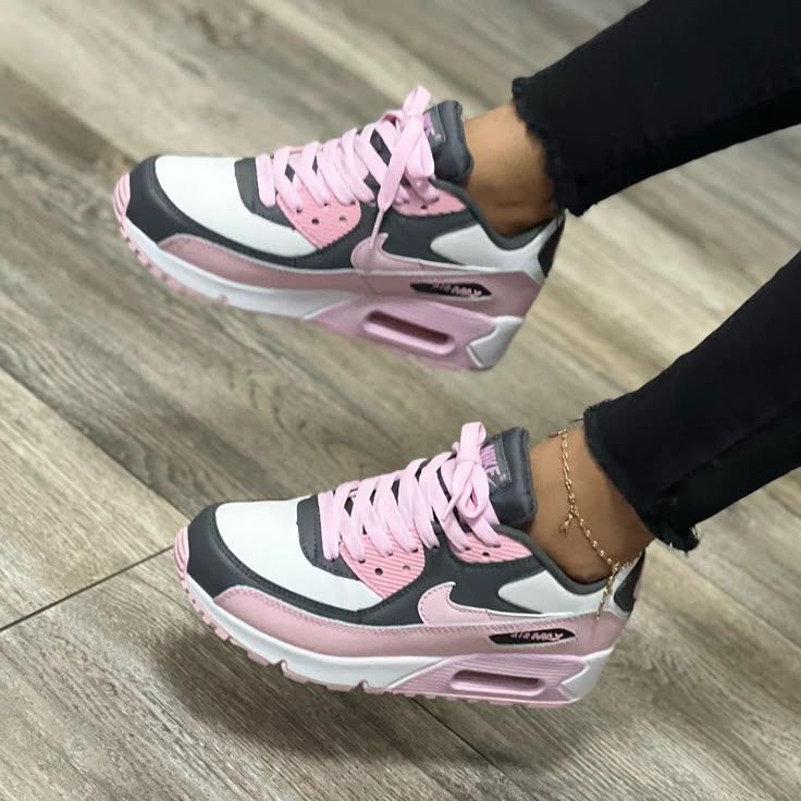 NIKE AM90 summit violet