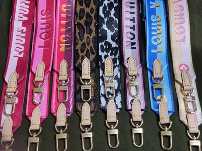 LV multi strap