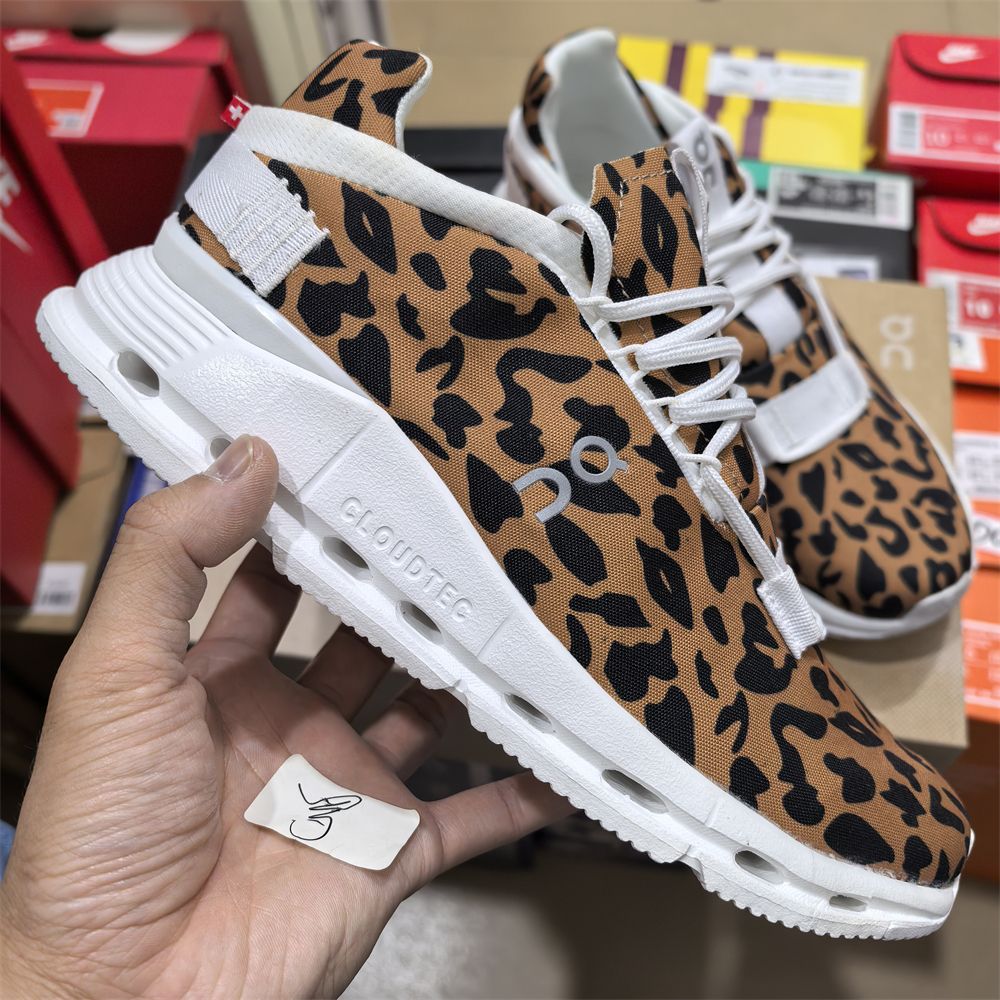 ONCLOUD leopard