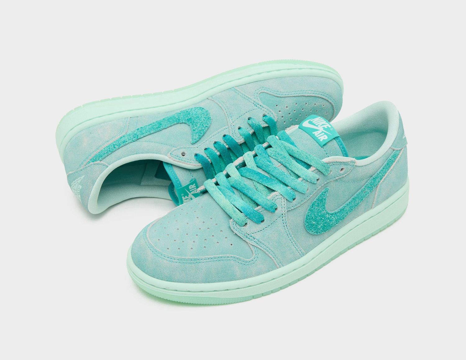 NIKE washed teal