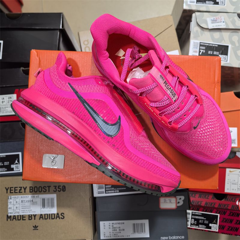 NIKE pegasus pink blast