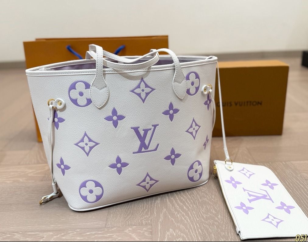 LV lavender neverfull