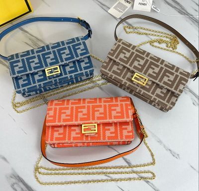 FENDI baguette