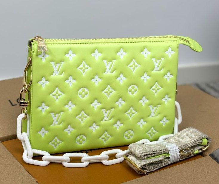 LV lime coussin