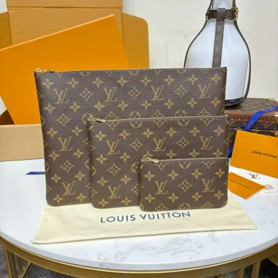 LV pouch trio