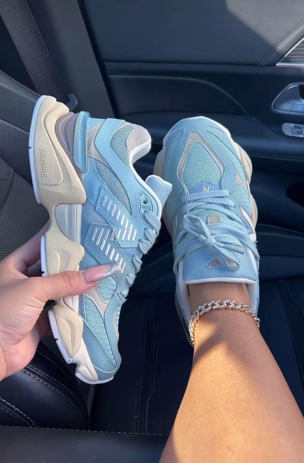 NB 9060 blue haze