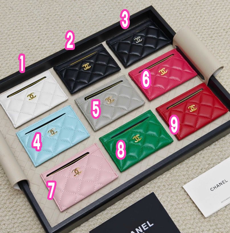 CHANEL cardholder