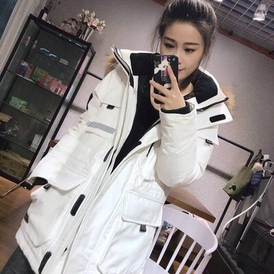 Down jacket, outdoor windproof, super thick and warm, ski windproof clothing of minus 40 degrees Celsius