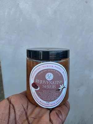 Amazing Foaming Sugar Scrub (8ozs)