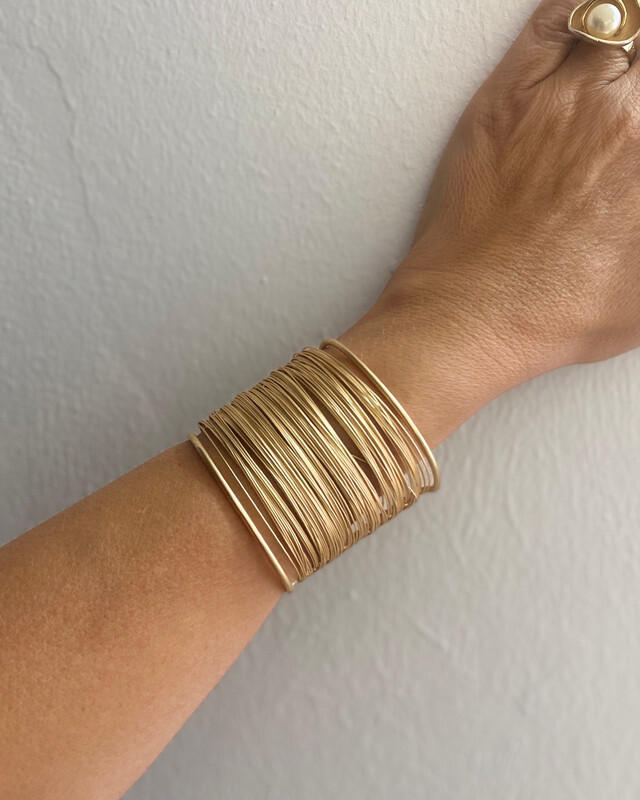 Brazalete maya ancho dorado