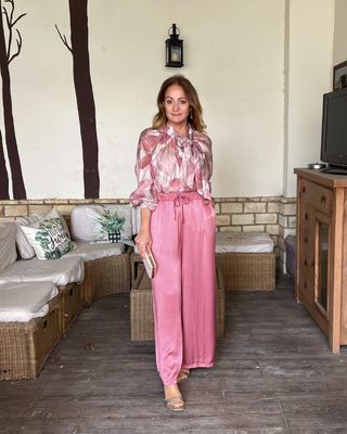 PANTALÓN SATÉN