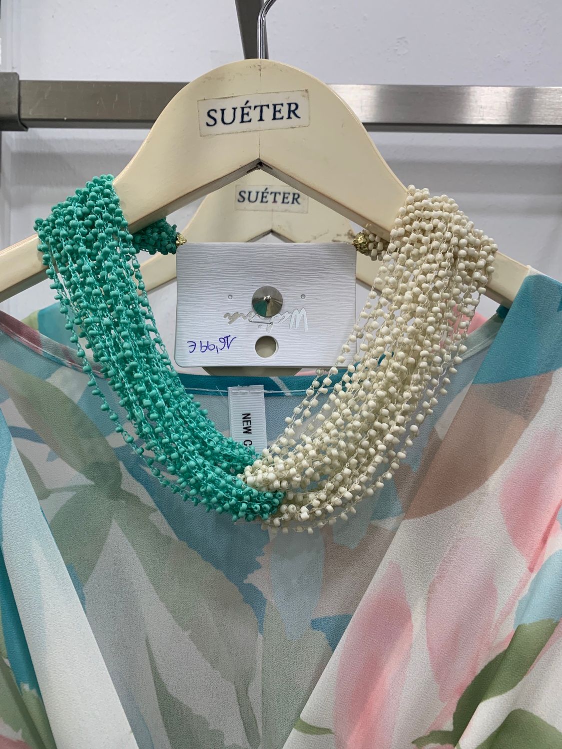 Collar blanco|verde agua