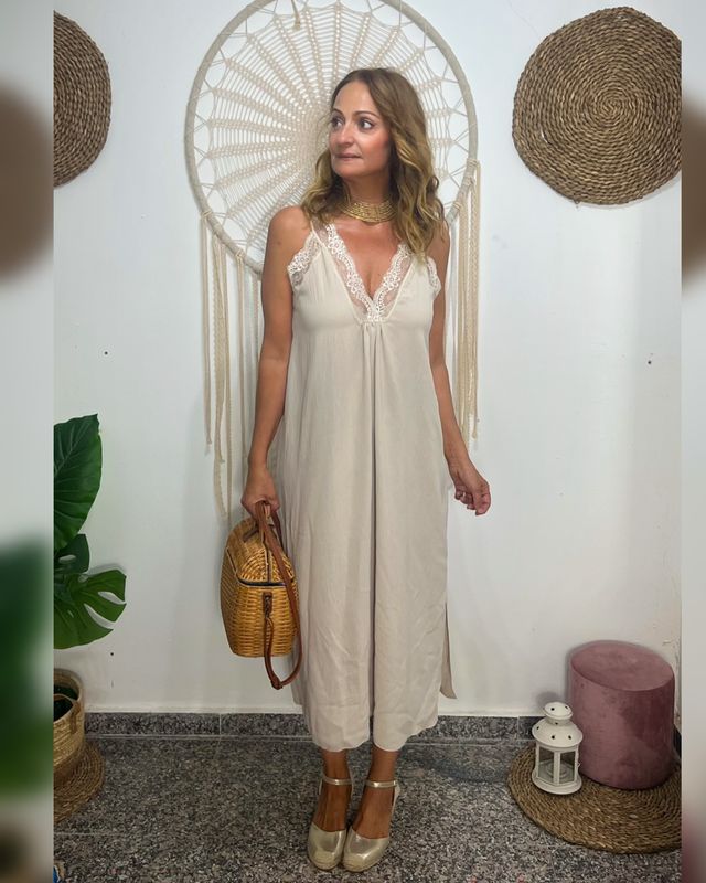 VESTIDO LENCERO beige