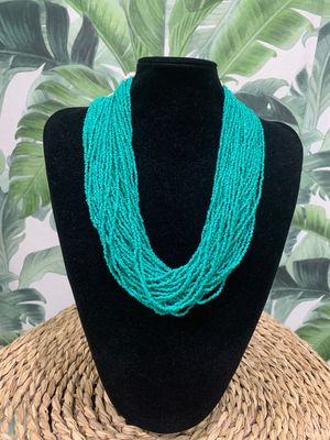 Collar crochet turquesa