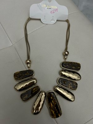Collar