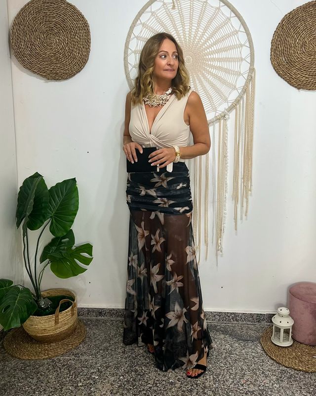 Falda ARON negra