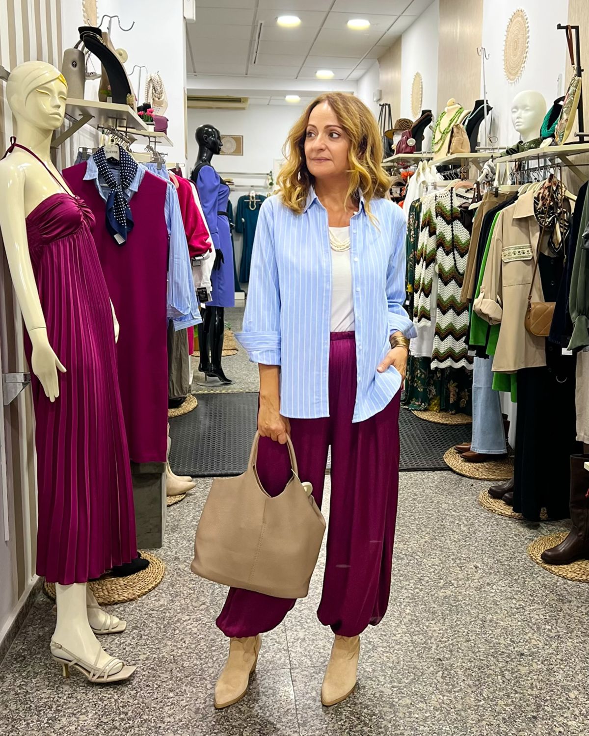 Pantalón BOMBACHO burdeos Pantalón BOMBACHO burdeos