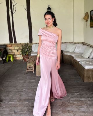 Vestido SOFÍA maquillaje