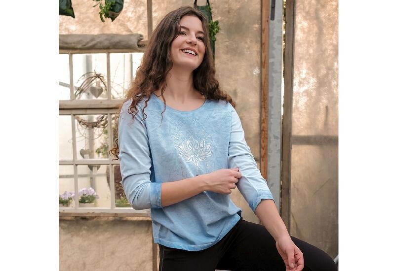 Shirt Peaceful Lotus - 3/4-Arm mit Spitze - sky-blue