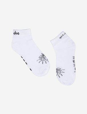 Socken Charanaka weiss