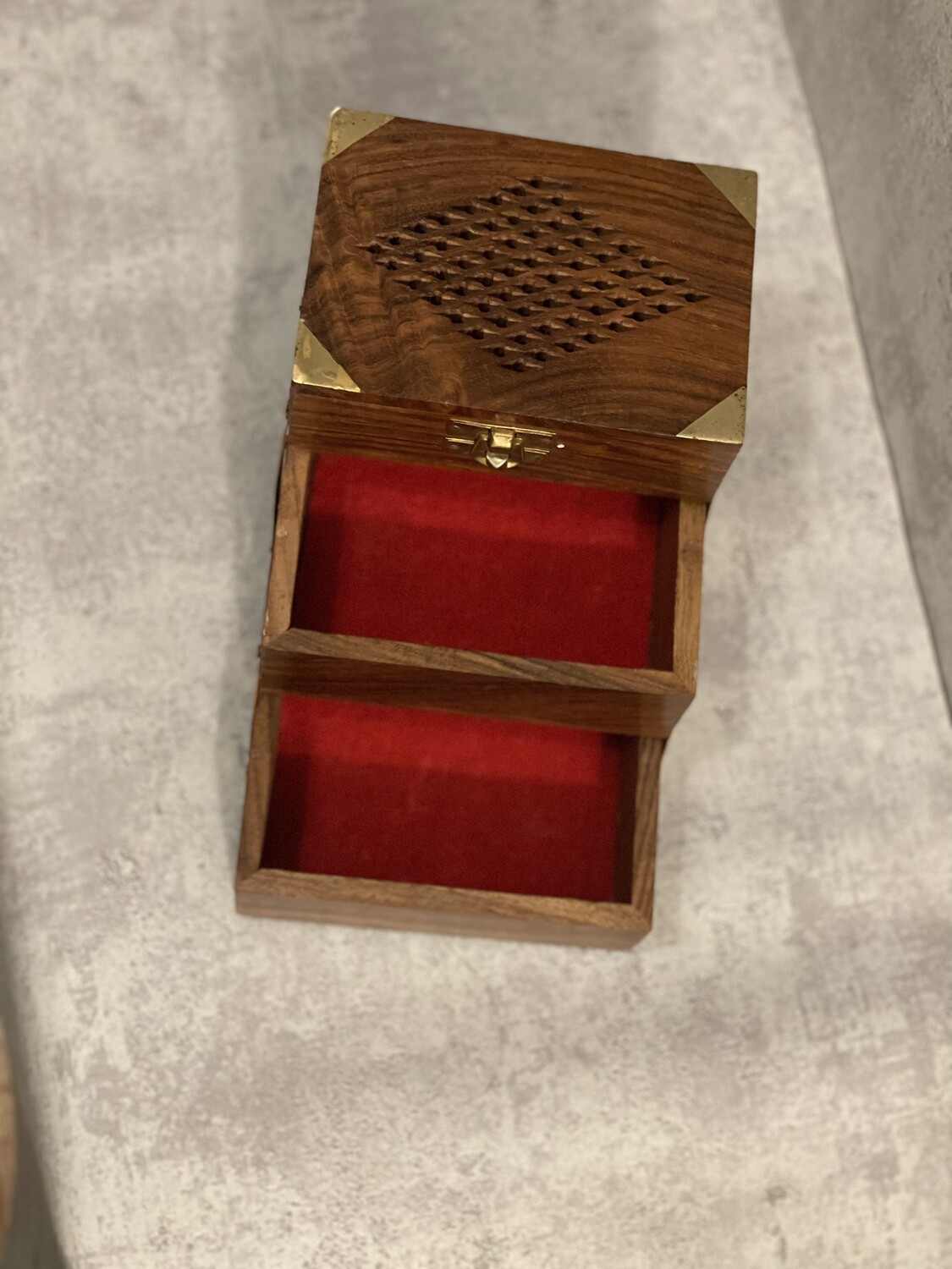 Boîte en bois faite à la main  - 3 Compartiments