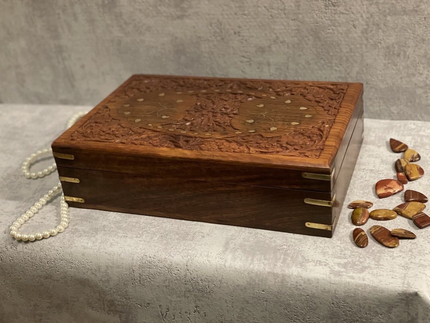 Boîte à bijoux en bois fleurs