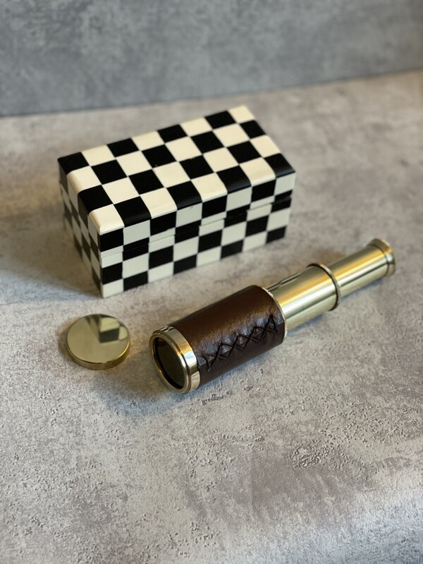 Mini télescope en laiton avec boîte en bois