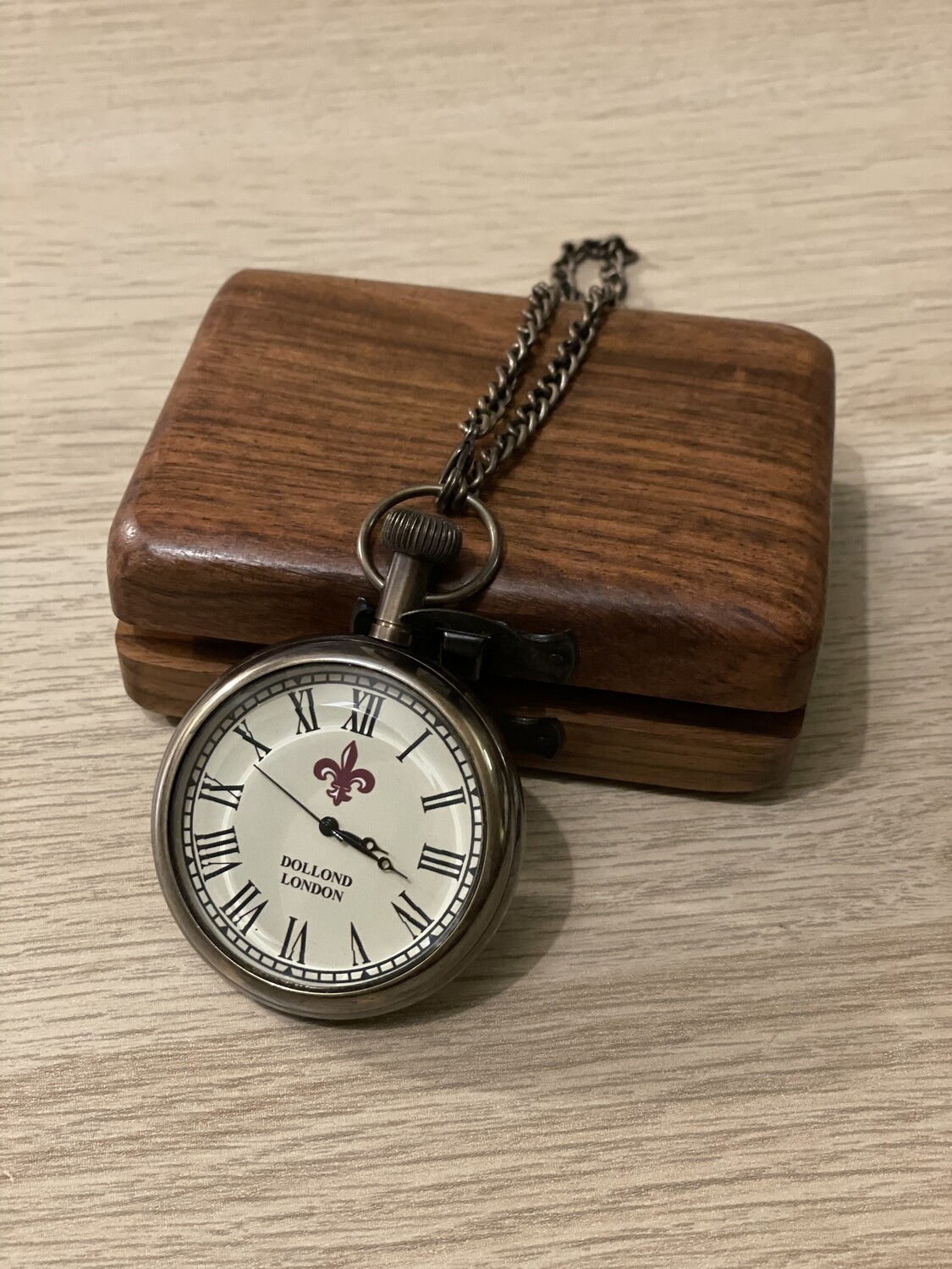 Montre de poche Vintage Exclusive  avec Chaîne et Boîte en Bois