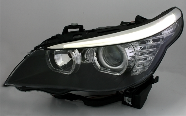 Paire de phares avant Angel Eyes pour BMW Série 5 E60 E61 2003 - 2012