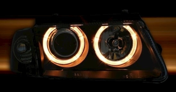 Phares Angel Eyes pour Volkswagen Passat B5 1996 - 2000