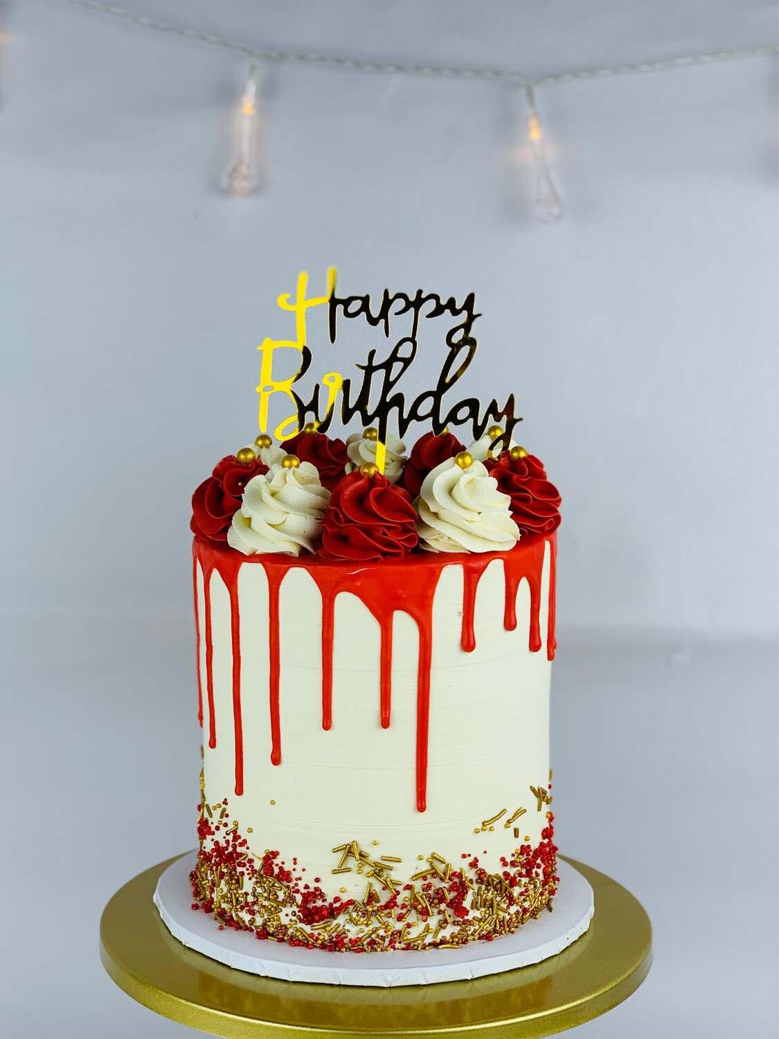 TRIPLE LAYERS CAKE