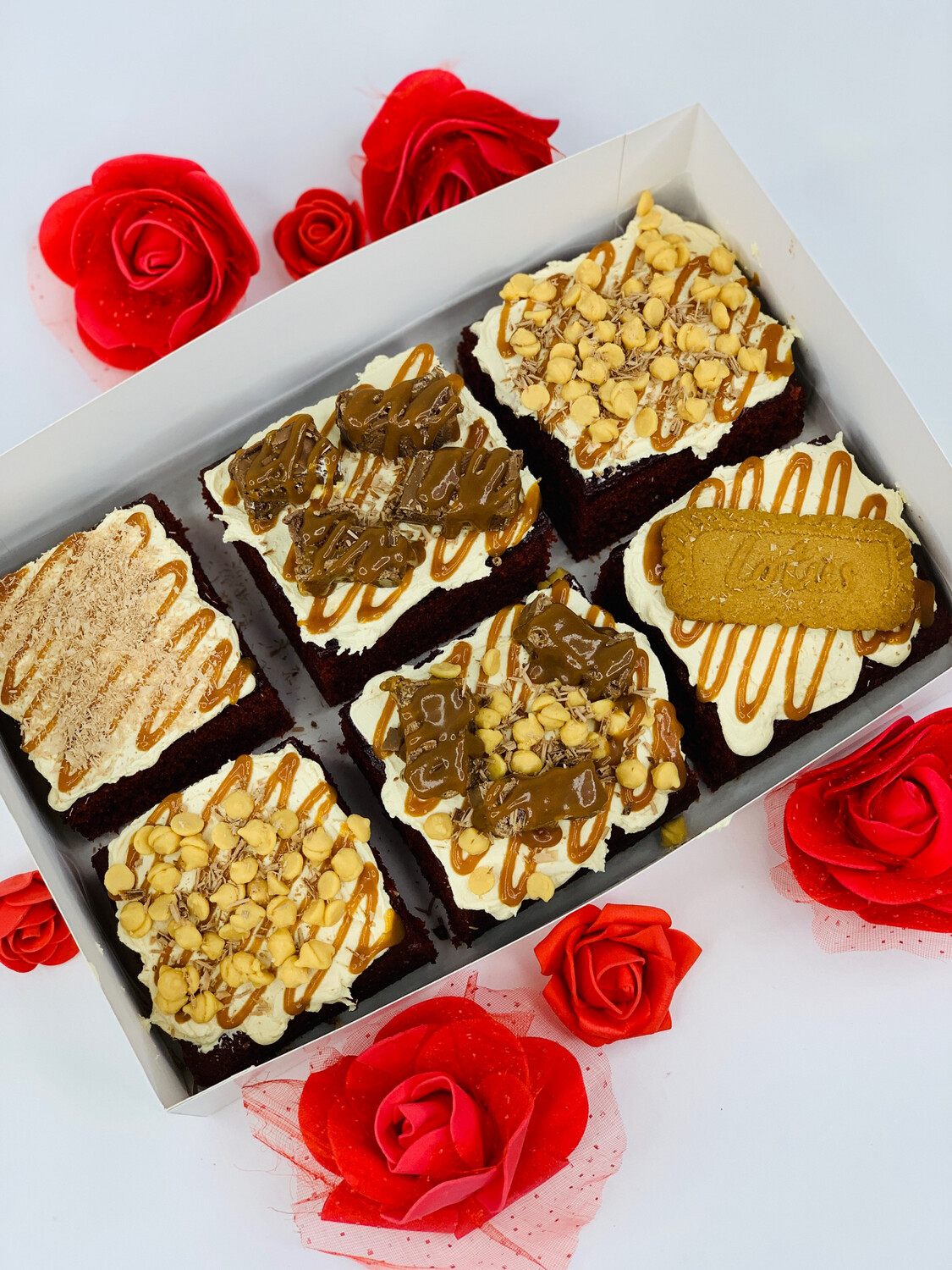 FUDGE CAKE