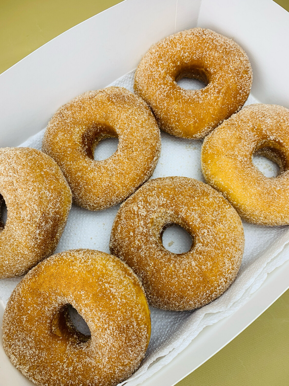 SUGAR COATED DOUGHNUTS BOX OF 6