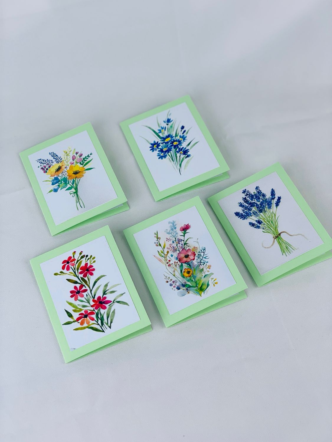 MINI CARDS