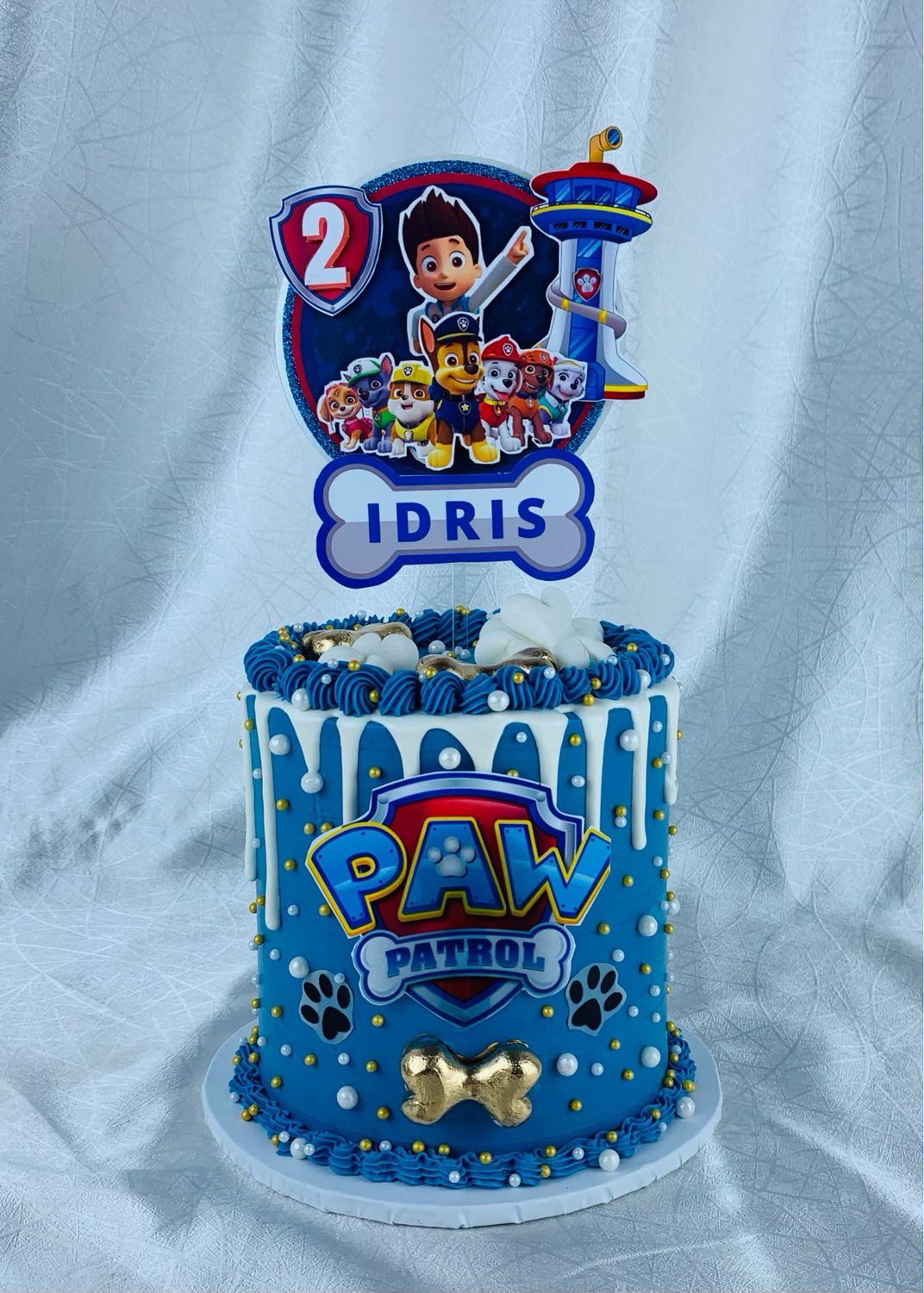 CHARACTER THEMED CAKES