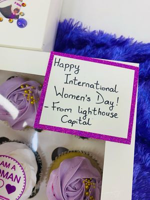 INTERNATIONAL WOMEN’S DAY CUPCAKES
