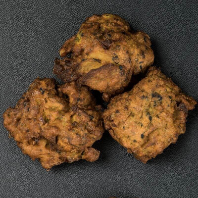 Onion Bhajis Each