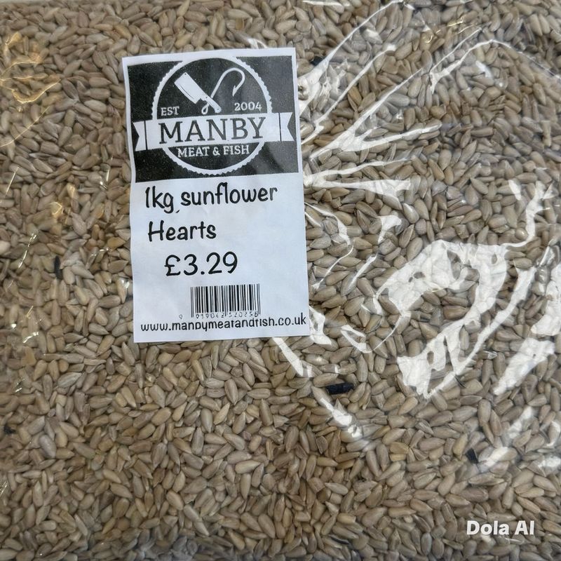 Sunflower Hearts 1kg