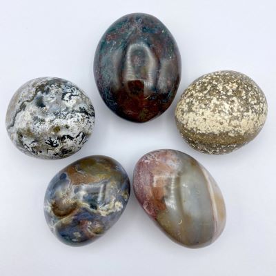 Korallenjaspis (Ozeanjaspis) ca. 90 g Korallenjaspis (Ozeanjaspis) ca. 90 g