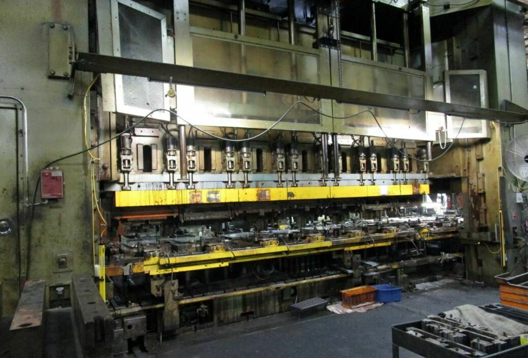 2,000 Ton Capacity Danly Straight Side Press For Sale