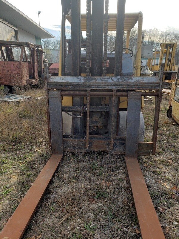 18,500 lb Cat Model T180 Forklift For Sale