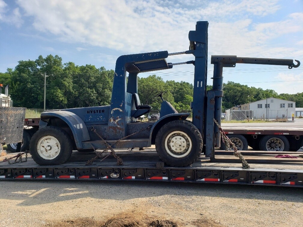 30,000 lb Hyster H300 Forklift For Sale